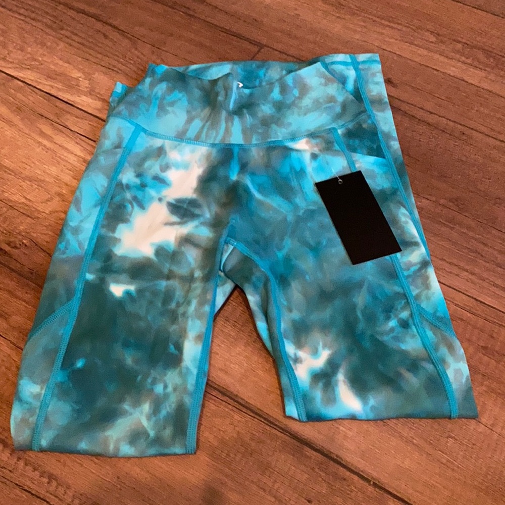New with tags Violate the dress code xs leggings